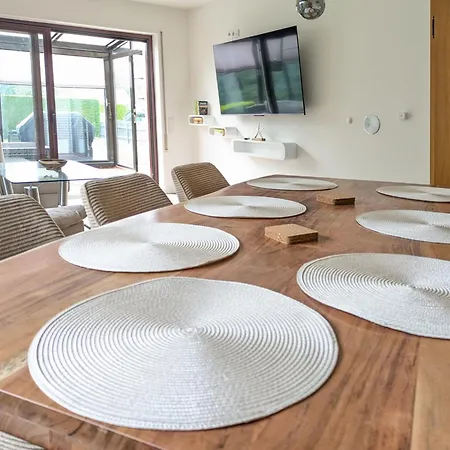 Plueschmors 그로미츠