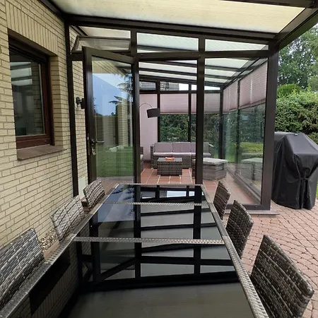 Plueschmors 아파트 그로미츠